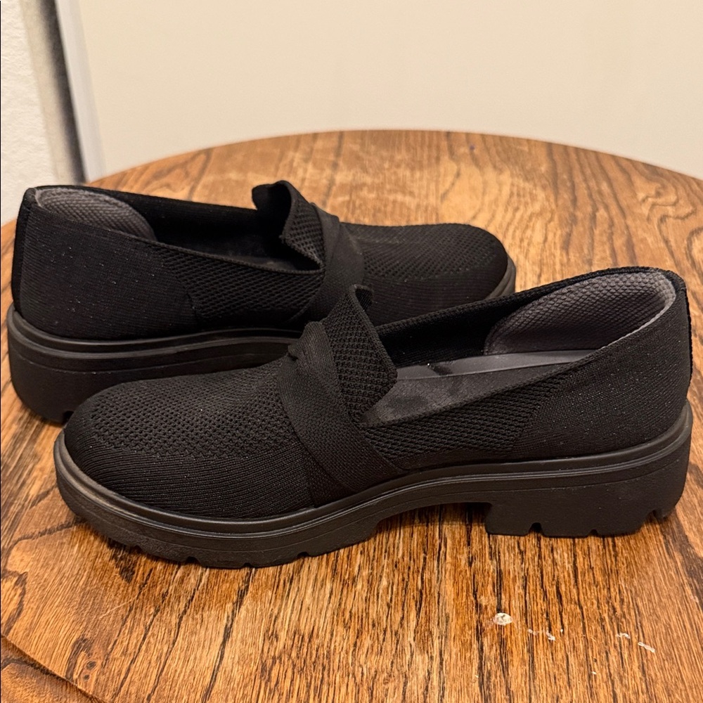Bzees Lifestride Slip-Ons Loafers Comfort Preppy Sz 6.5 Washable‎ Black